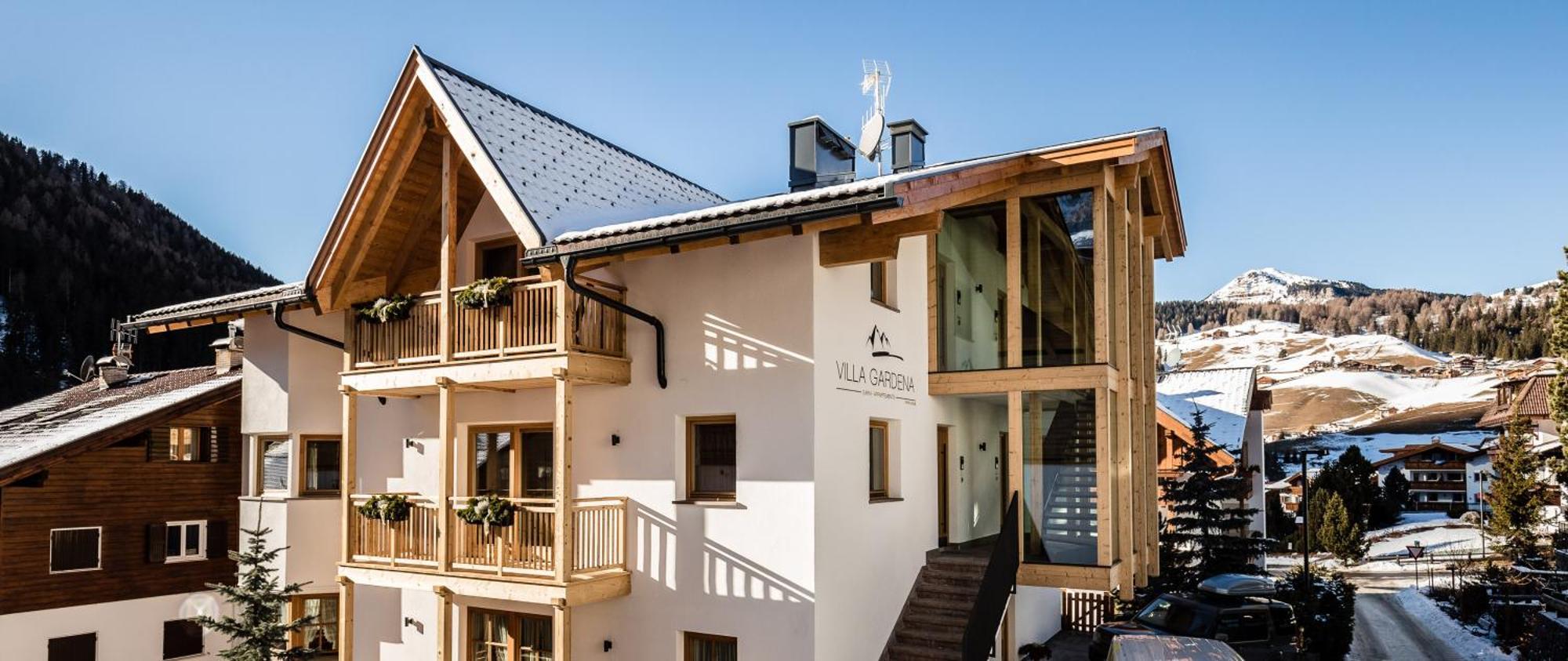 Apartments Villa Gardena - Gardenahotels Селва ди Вал Гардена Екстериор снимка